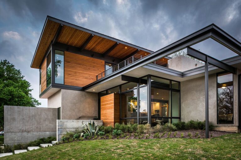 Big Modern Home: Design, Features, and Benefits for Contemporary Living