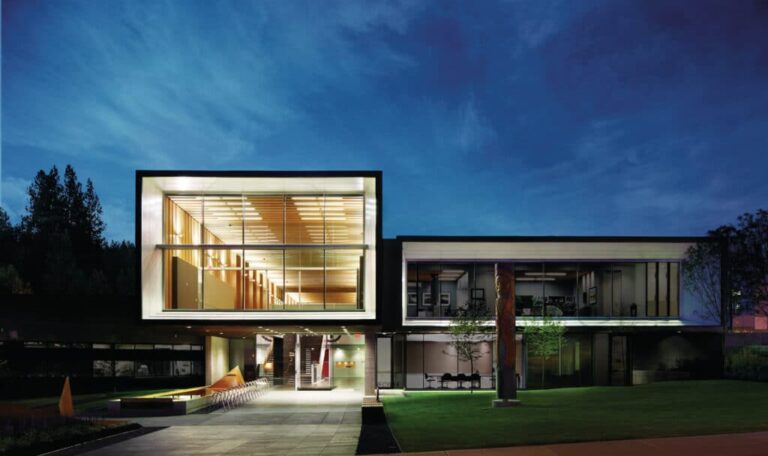 Modern Buildings: Design, Innovation, and Real-World Examples in Contemporary Architecture